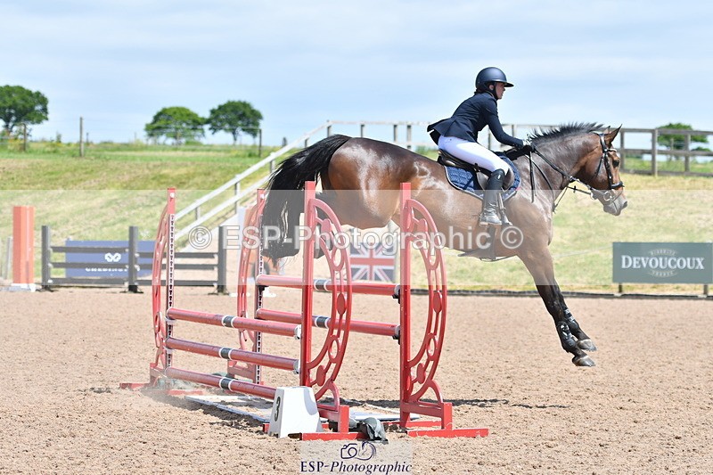 240609A-131604-05563 - Cls 18 Snr Newcomers and 1.10m Open