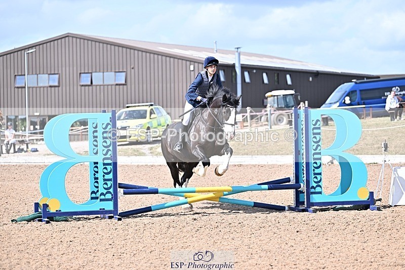 250826-144554-00021 - Clear Round and 60cm