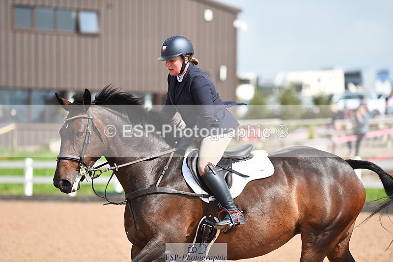 230902A-123126-01041 - Cls 9 1.10m Amateur Quali