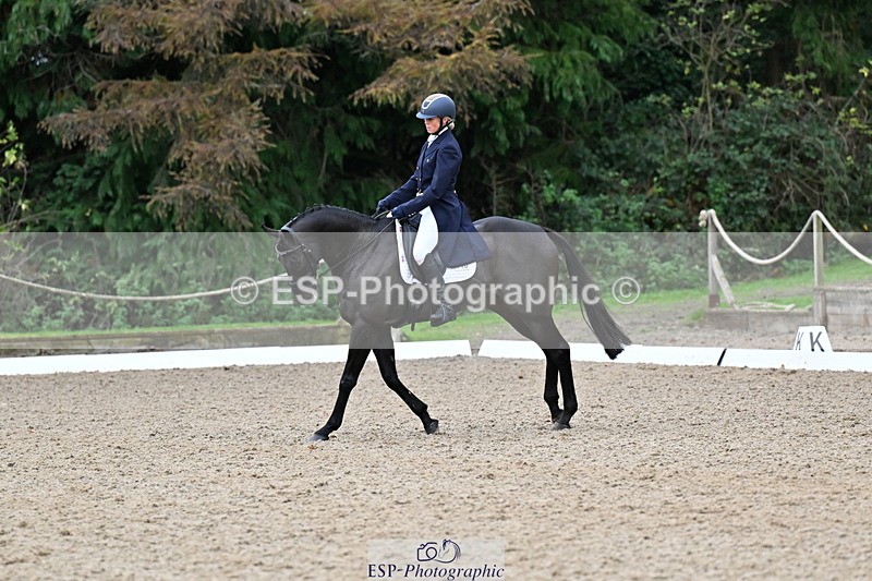 251022A-151426-00497 - B-110-Lizi.Popham