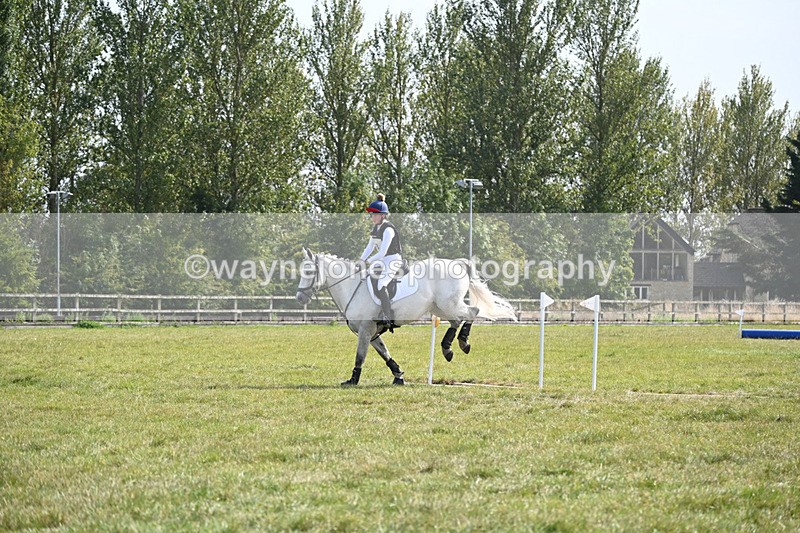 WJ6_2724 - 80cm XC Time 15:07 to 15:25