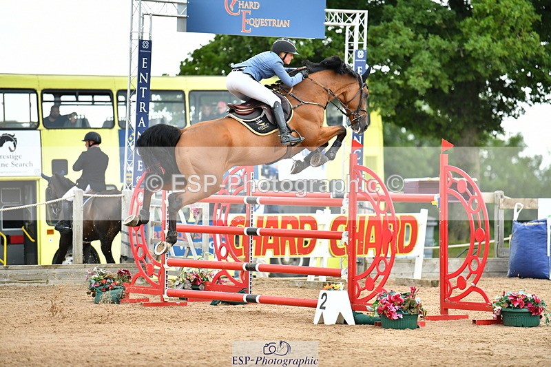 230720A-160214-04140 - Cls 9, 2 Star Big 1.40m Start to break