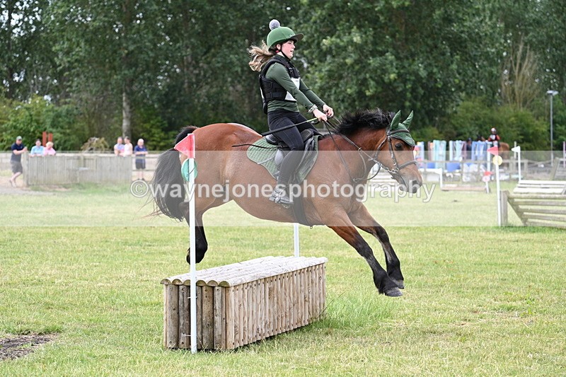 WJ7_5238 - 60cm XC Time 10:17 to 10:49