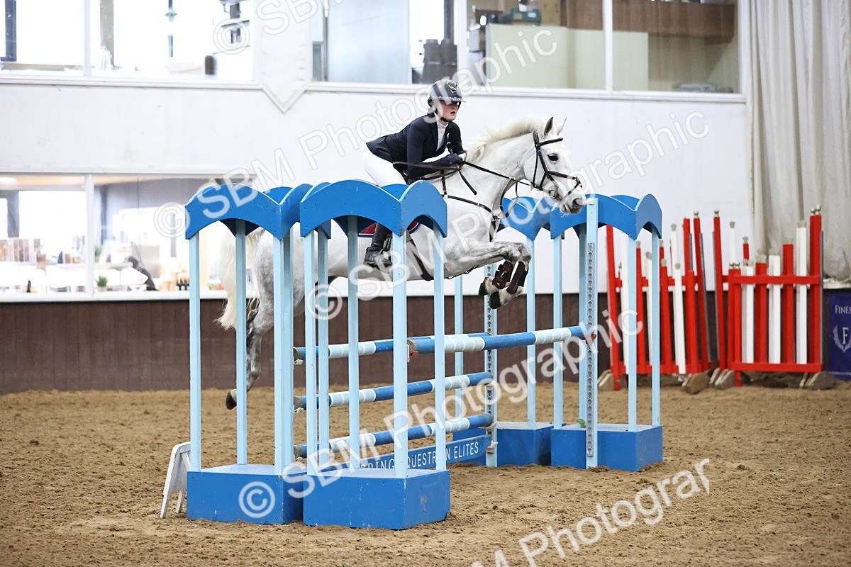 SBM_000854 - Class 4 - Blue Chip Pony Newcomers - 1.00m