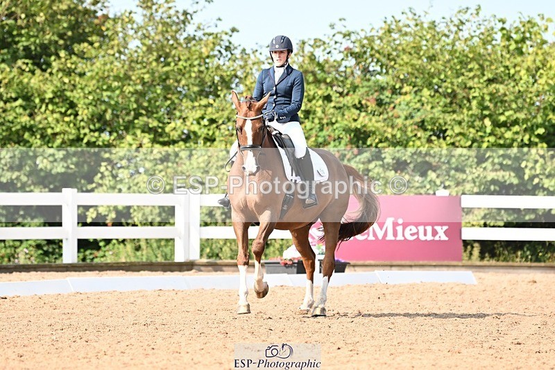 250815-095959-00252 - 026-Pippa.MorganDavinci.Vl