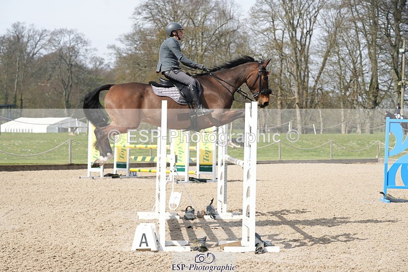 260322A-124630-01713 - 12 Newcomers 1m 10 Open