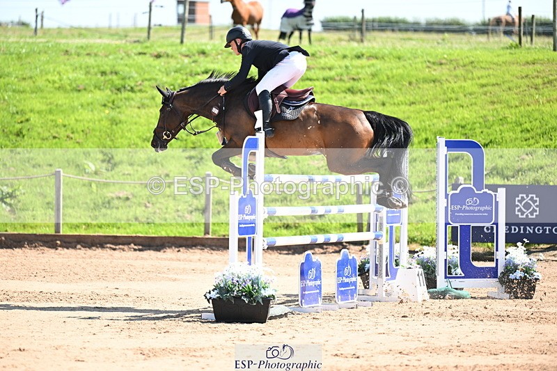 240718A-103405-04557 - Cls 1, 3 Star Small Tour 1.35m