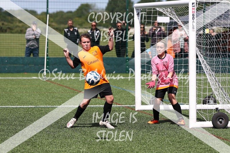 1DX31200 - Sat 13th U9 Girls