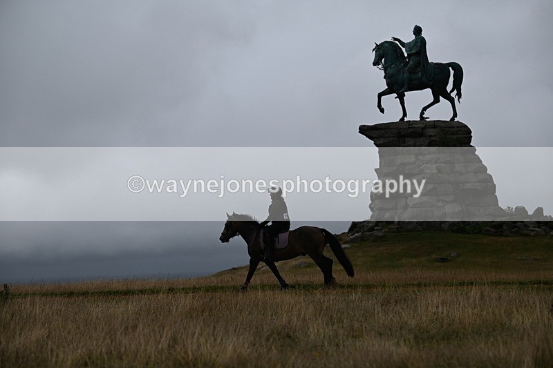 DSC_1907 - Time at Statue 12:13 to 12:32