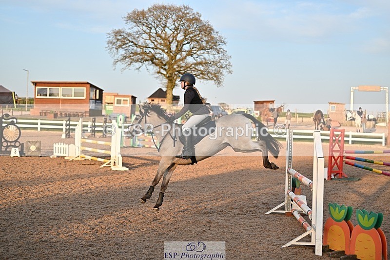 250408-191910-01260 - 90cm