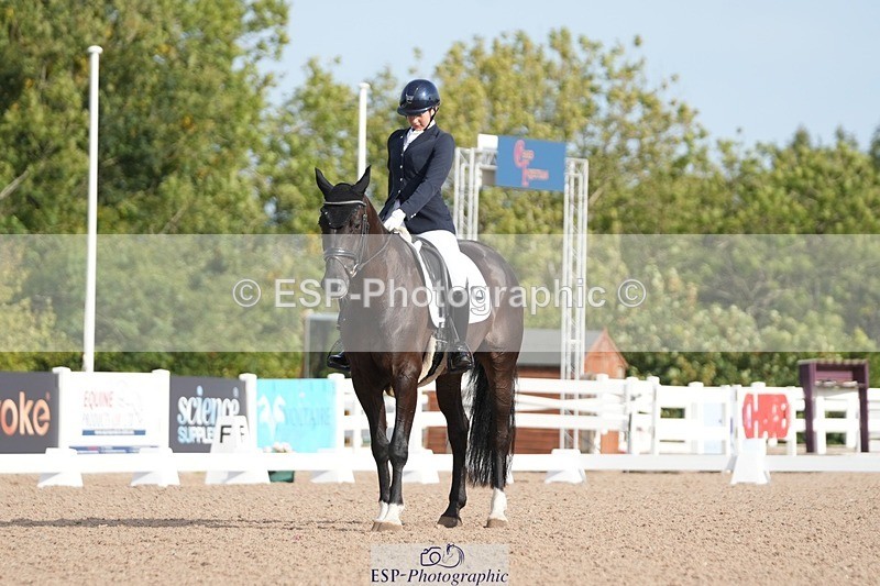 250906-093241-01145 - 083-Chloe.BakerFirst.Date.III