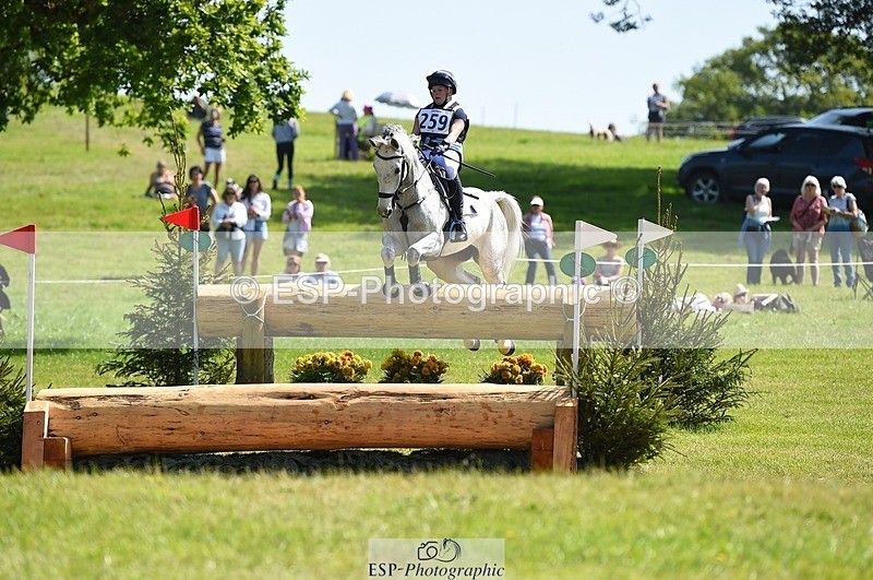 230527-104118-08989 - 259-KATE_BLUE-Millie_Juleff-XC