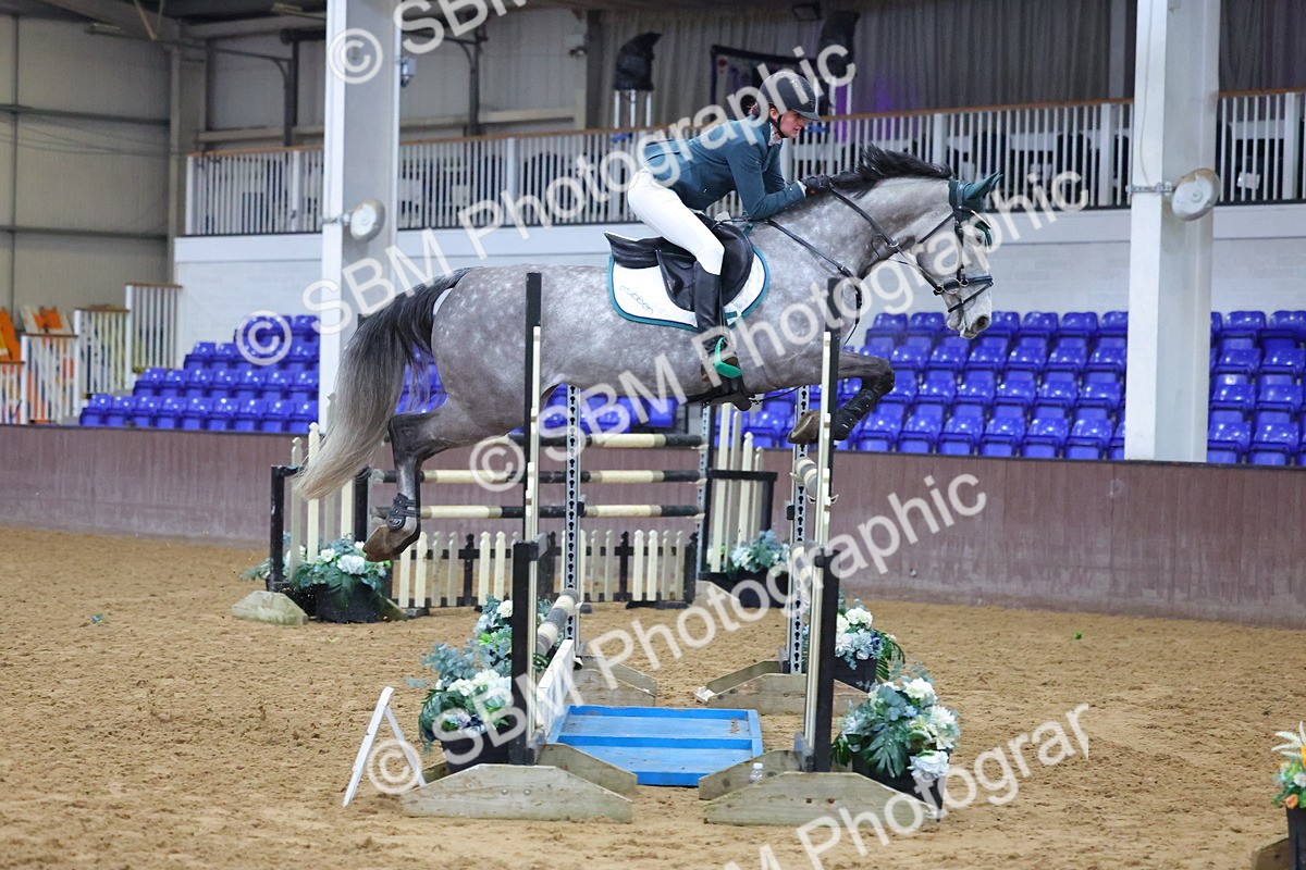 1I0A5175_Class 10 - Senior Foxhunter - 120m - Cart - Lily
