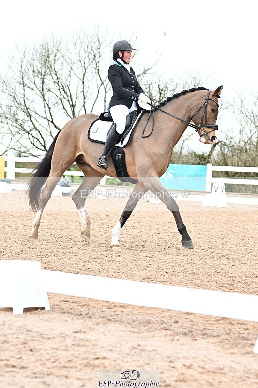 240218A-134204-07686 - 262-Amy.Hose-Enrique