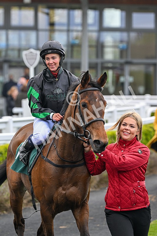 230425-Race 3-Tralee Girl-0299 - Race 3