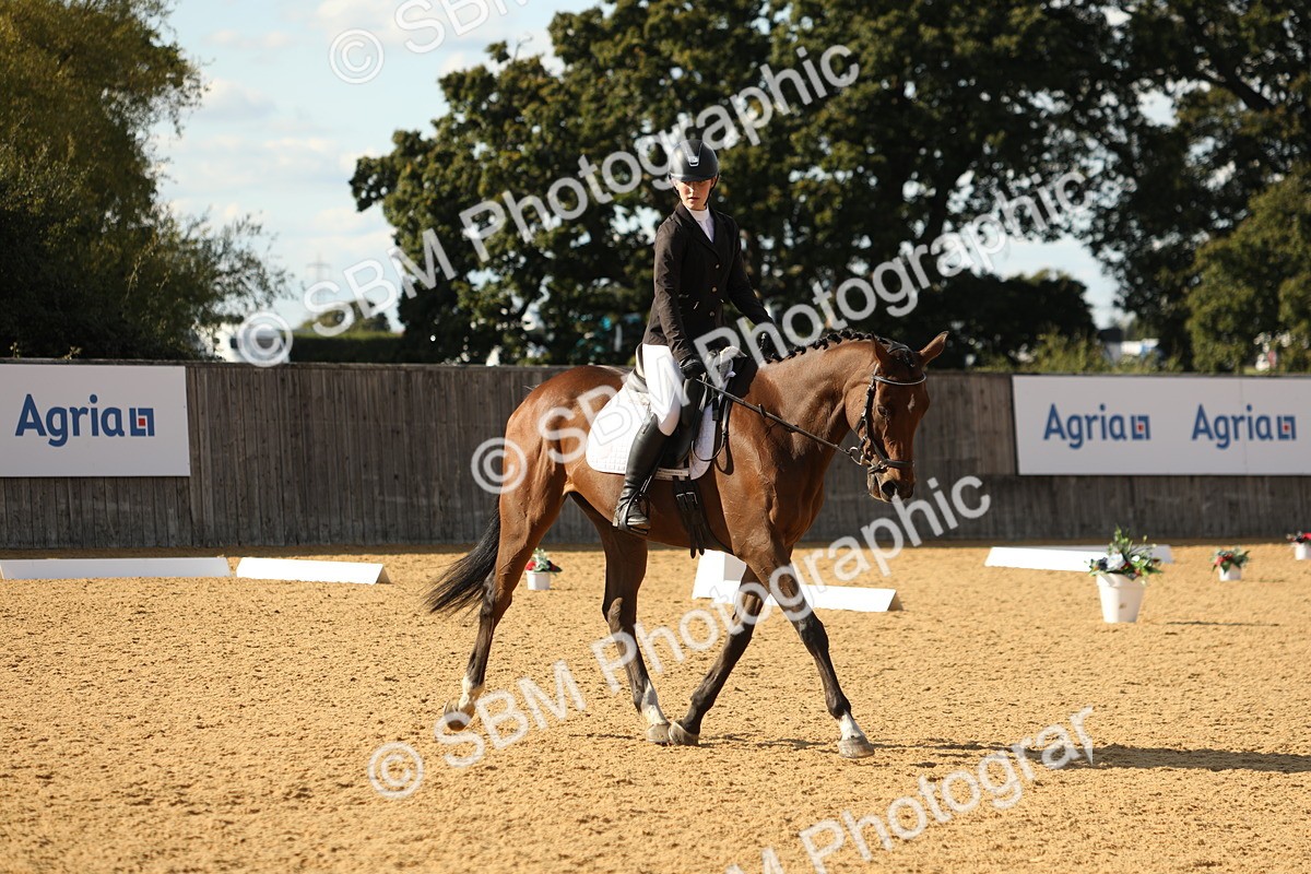SBM_26781 - D17 - Grand Tour Championship - Novice 27