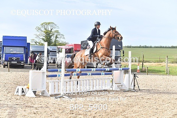 BPP_5900 - CLASS 25 SUN Senior Discovery/ 1m Open