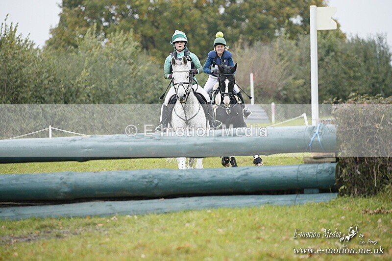 WWHT 181020 WWHT 181020 1526 - WWEC Intermediate Pairs (0.90m) 18/10/20