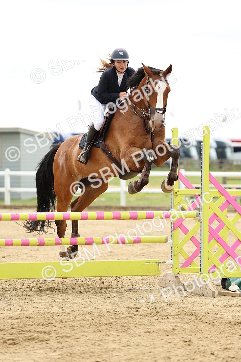 SBM_005512 - Class 17 - Senior Discovery - 1.00m