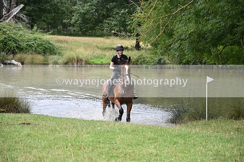 WJ7_2811 - Time at Water 11:37 to 12:13