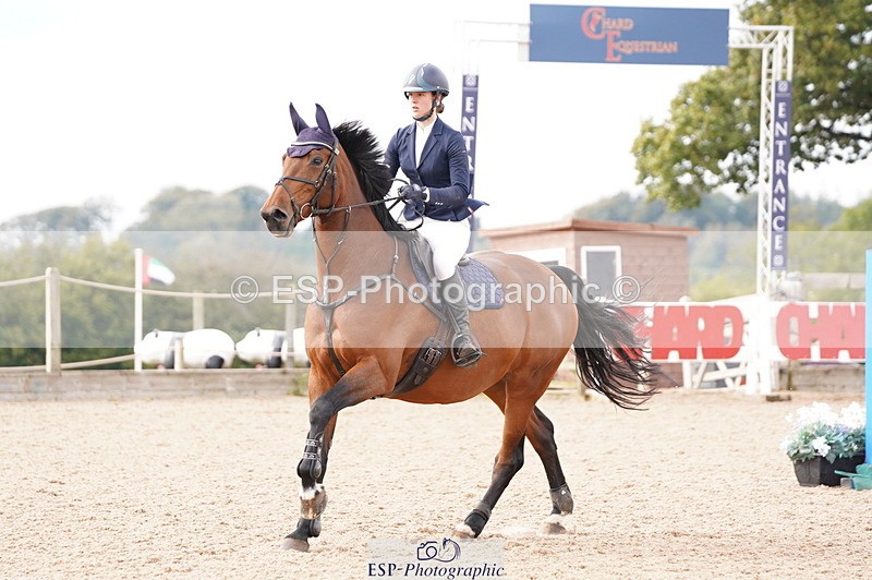241004A-150930-00898 - Fri 04 Snr Fox & 1.20m Open