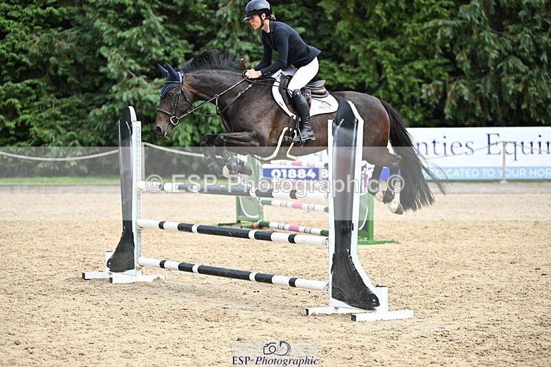 240818-141413-04829 - Cls 11B Snr 1.10m Open