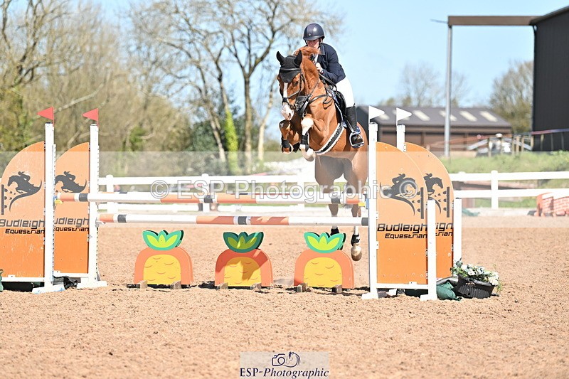 240420A-120956-10741 - Cls 15, 1 Star Bronze Tour 1.15m