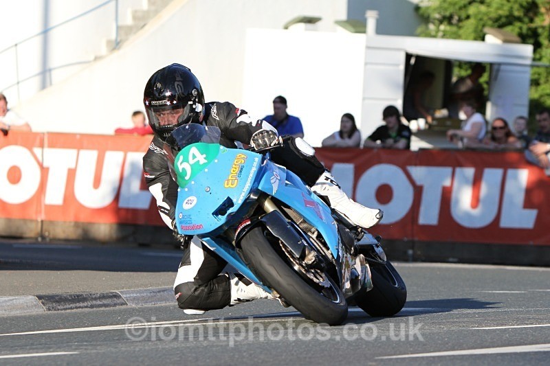  - Saturday Practice Newcomers/Supertwins