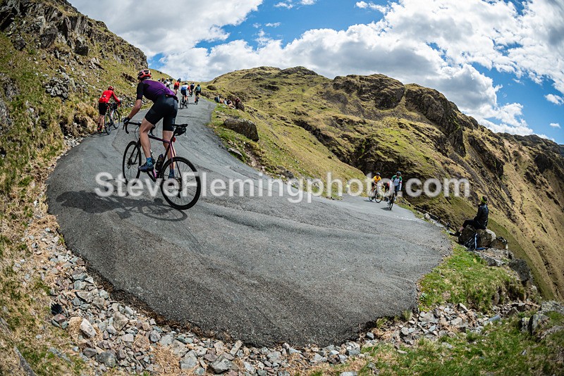 124711 - Hardknott Hairpin 12.00 - 13.00