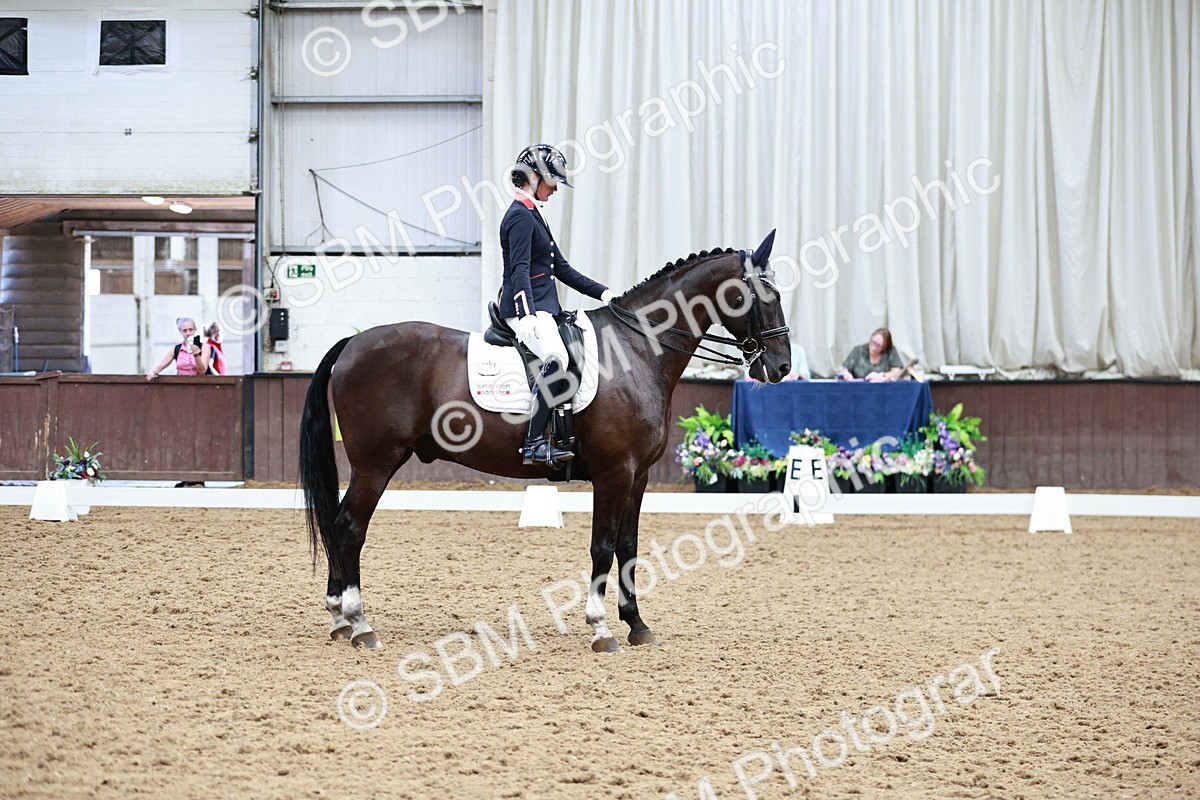 SBM_006399 - Class 16 - Advanced Medium 5 - 16.02-17.22