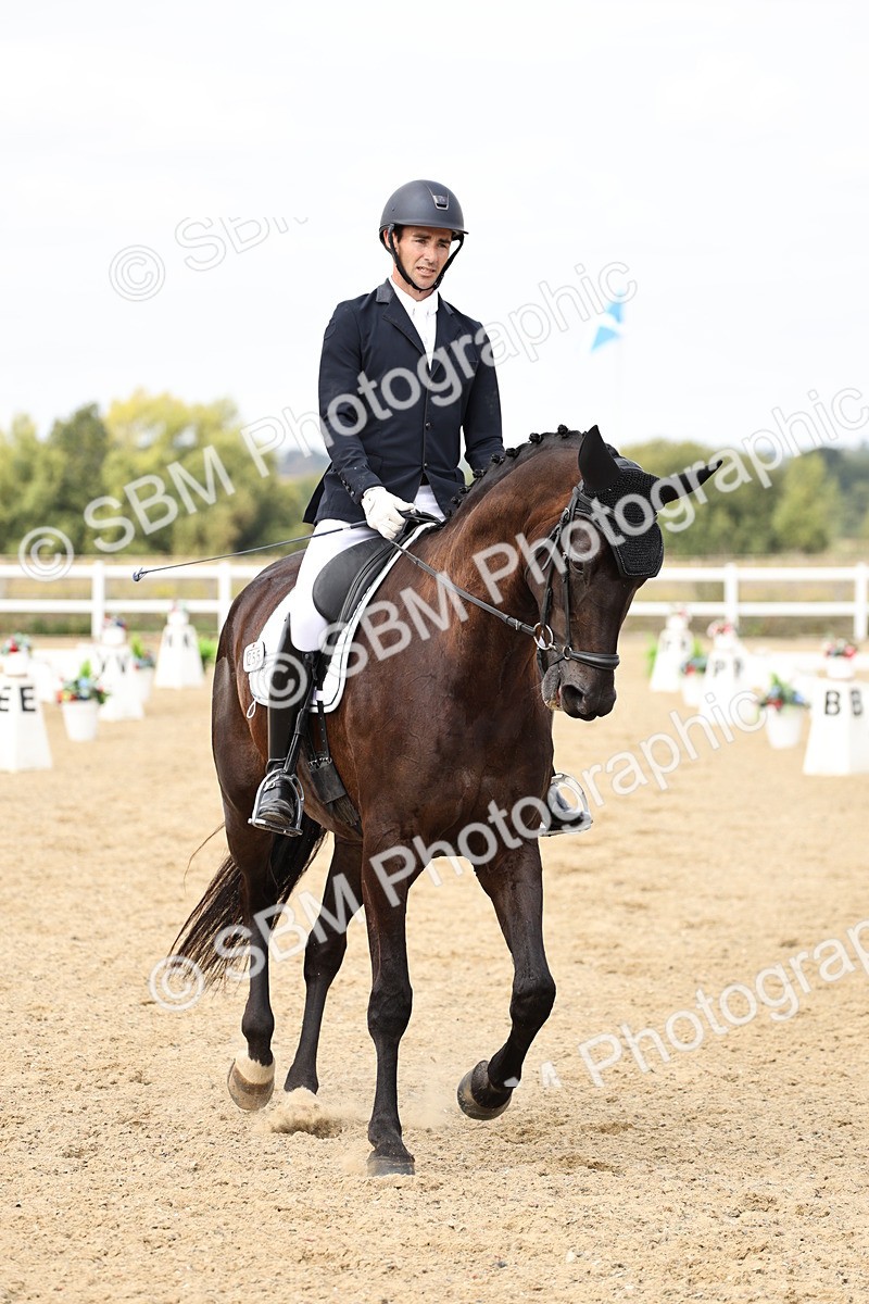 SBM_013068 - Class 3 - Novice 4 - 11.43-12.25