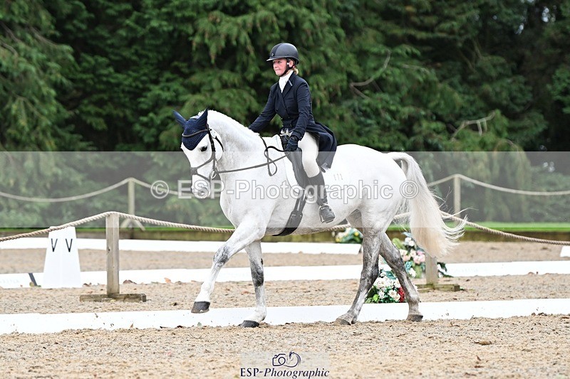 231019-165008-05436 - 072-CARROW.IROKO-Alice.England-DR