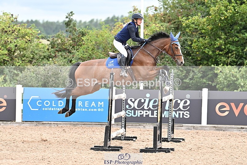 250820B-132137-00768 - Cls 4 Newcomers and 1.10m Open