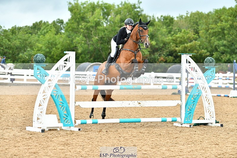 230730A-143742-10401 - Cls 35 1.05m Amateur Quali