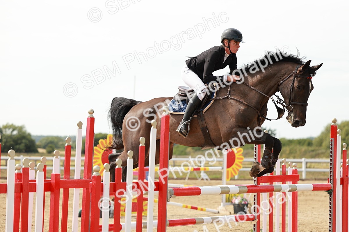 SBM_008168 - Class 4 - Senior Foxhunter - 1.20m Open
