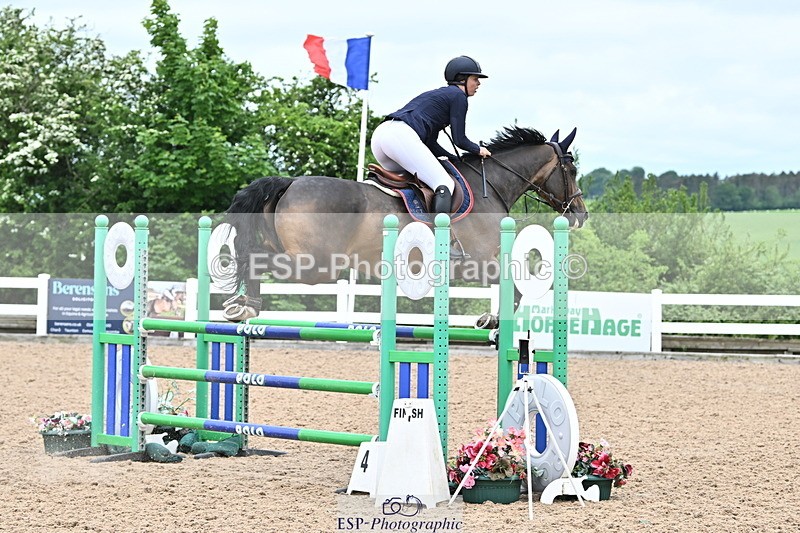 240523A-102804-01514 - Cls 1 Snr 1.05m and 1.10m