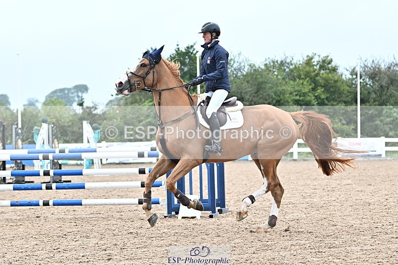 240925A-121704-00425 - Cls 3 Snr 1.05m Open