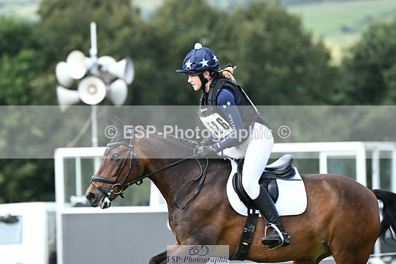 240825X-100835-31007 - 70cm XC 10.00 to 11.00