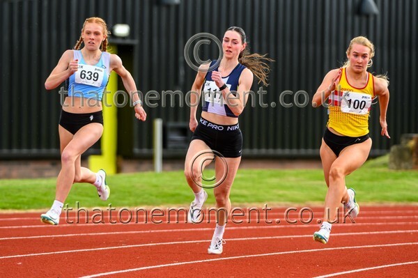 Natopener26-924343 - Track Female