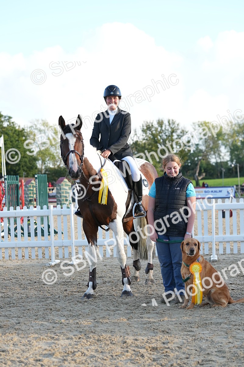 SBM_29524 - J44 - Horse & Hound Open 70cm