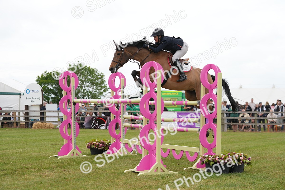 SBM_06453 - Class 202 - National 1.40m Open