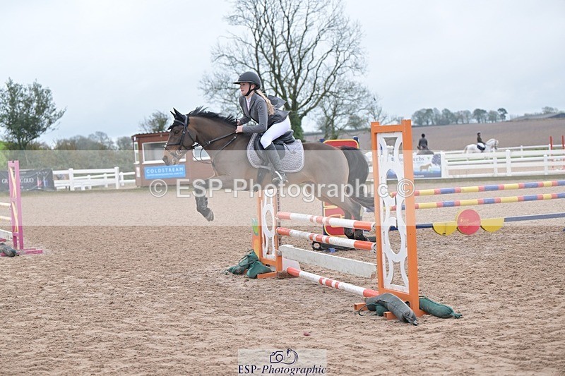 251116-112348-01206 - Cls 5 Pony Discovery and 90cm Open
