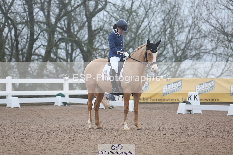 240217A-082947-00003 - 216-Olivia.Luscombe-Rosewater.Chamonix