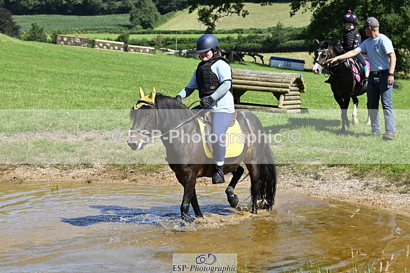 240728B-105946-00815 - Theo's Group XC