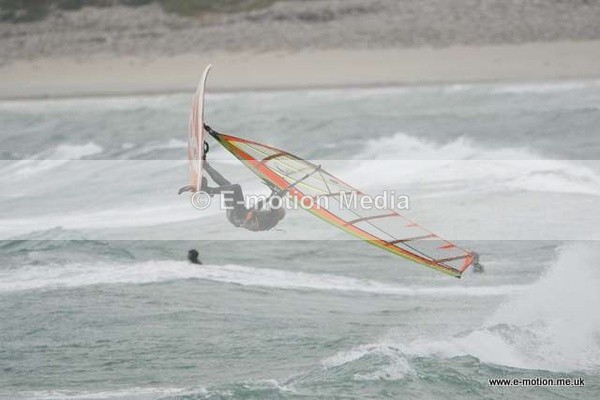 WS 110509  77 - Windsurfing