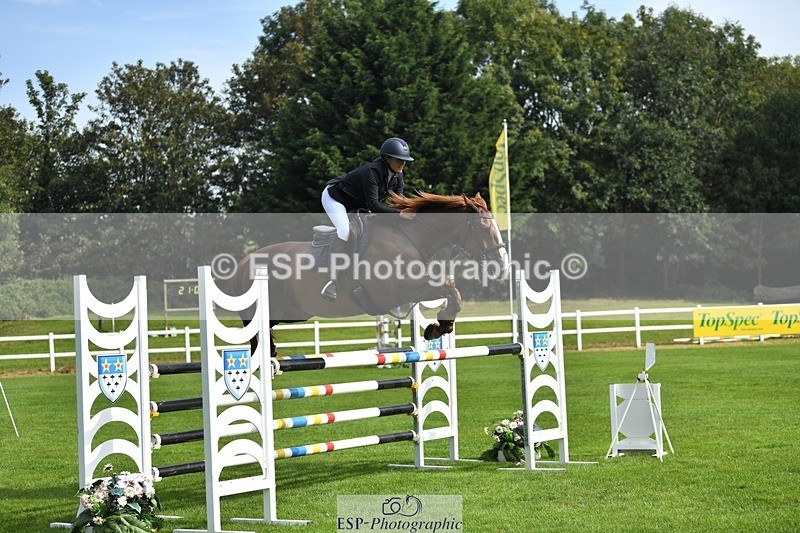 230908-110531-01061 - Cls 2 Snr Foxhunter & 1.20m Open