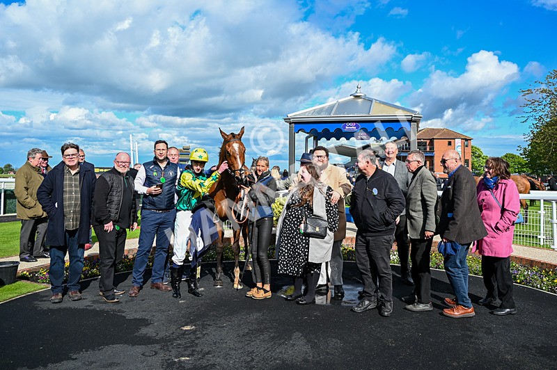 120526-Race 5-Coolree-8910 - Race 5 4.35pm Napoleons Casino And Restaurant Hull Handicap