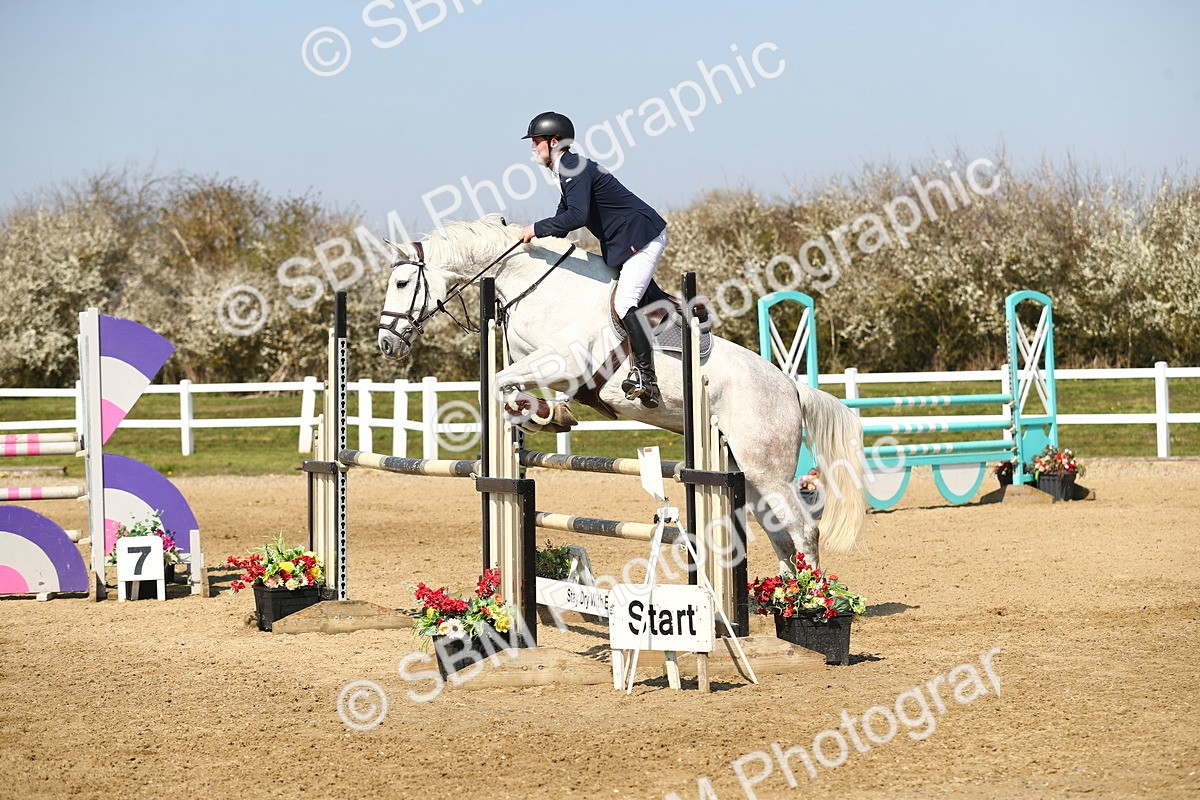 SBM_001113 - Class 4 - Senior Newcomers - 1.10m