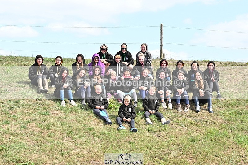 250821B-135715-00479 - Stable Shots and Group Photo