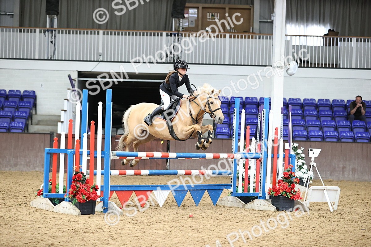 SBM_003564 - Class 11 - Springboard 128cm 138cm Restricted 85cm 95cm